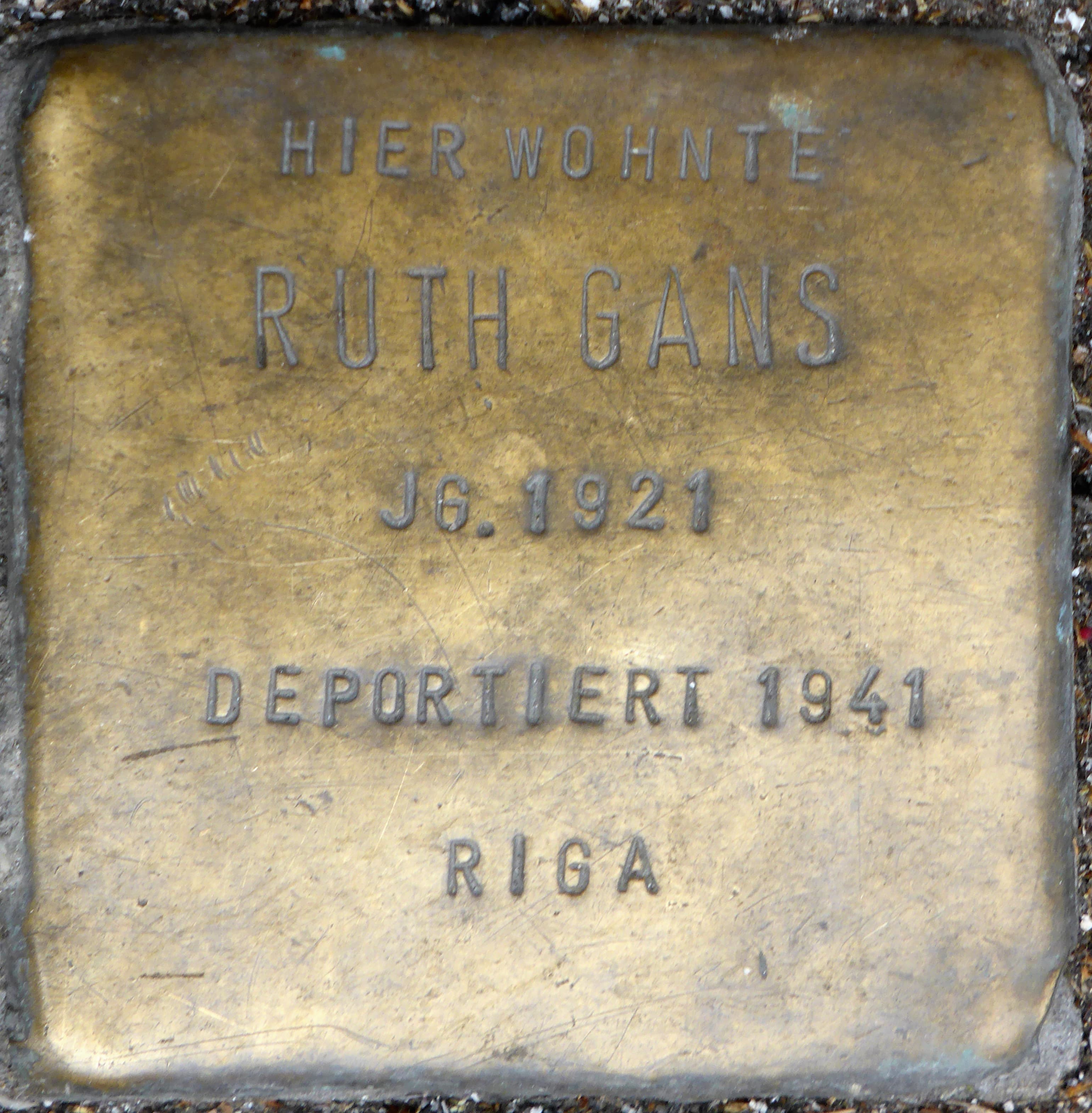 Ruth Gans