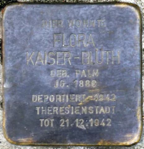 Flora Kaiser-Blüth
