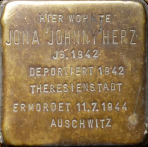 Jona “Johnny” Herz