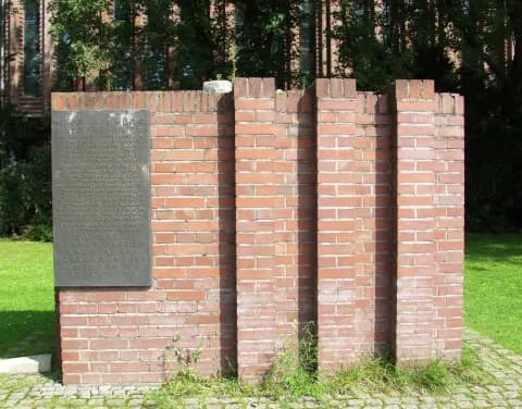 Gedenktafel KZ-Außenlager