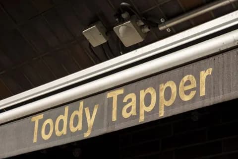 Toddy Tapper